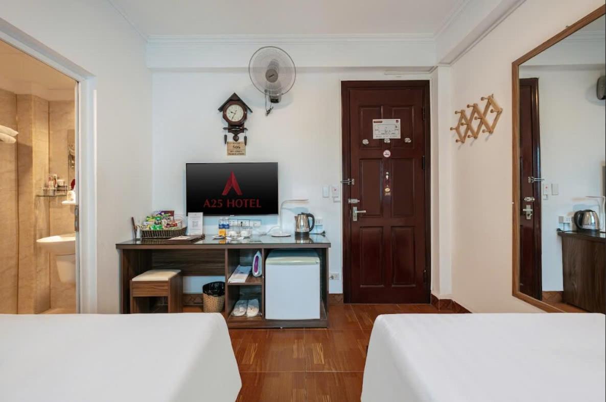 A25 Hotel - Doi Can 2 Ханой Екстериор снимка